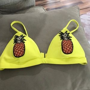 NWOT Hollister pineapple bikini top size M!
